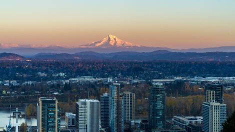 西北太平洋地区的中心，创意与反主流文化的摇篮