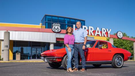 参观莱巴嫩-拉克利德县图书馆的 66 号公路博物馆