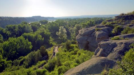 The winding pathways at Swords Rimrock Park and Black Otter Trail in Montana