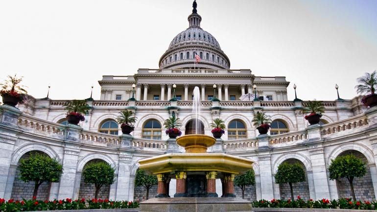 华盛顿哥伦比亚特区的国会大厦