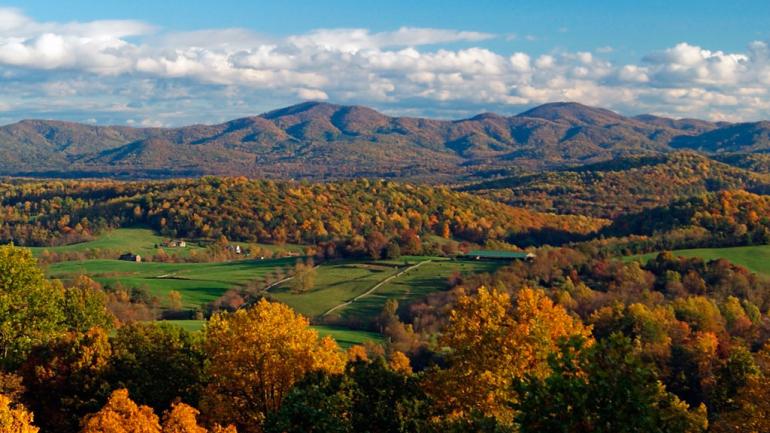 Before hitting the road, spend some time exploring the Charlottesville area, where you’ll find plenty of historic sites and charming wineries.