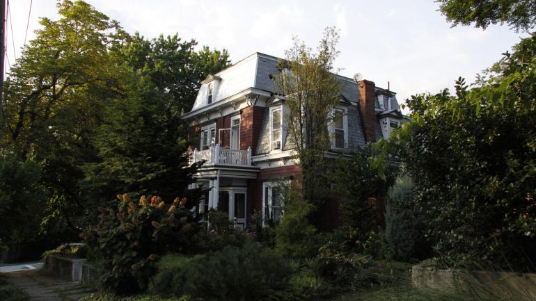 圣乔治街区历史悠久的房屋