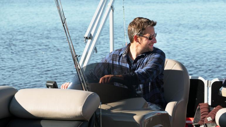 乘船游览麦卡锡海滩州立公园