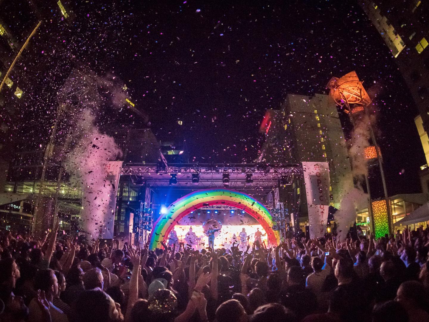 노스캐롤라이나주 롤리의 홉스카치 뮤직 페스티벌에서 열린 공연