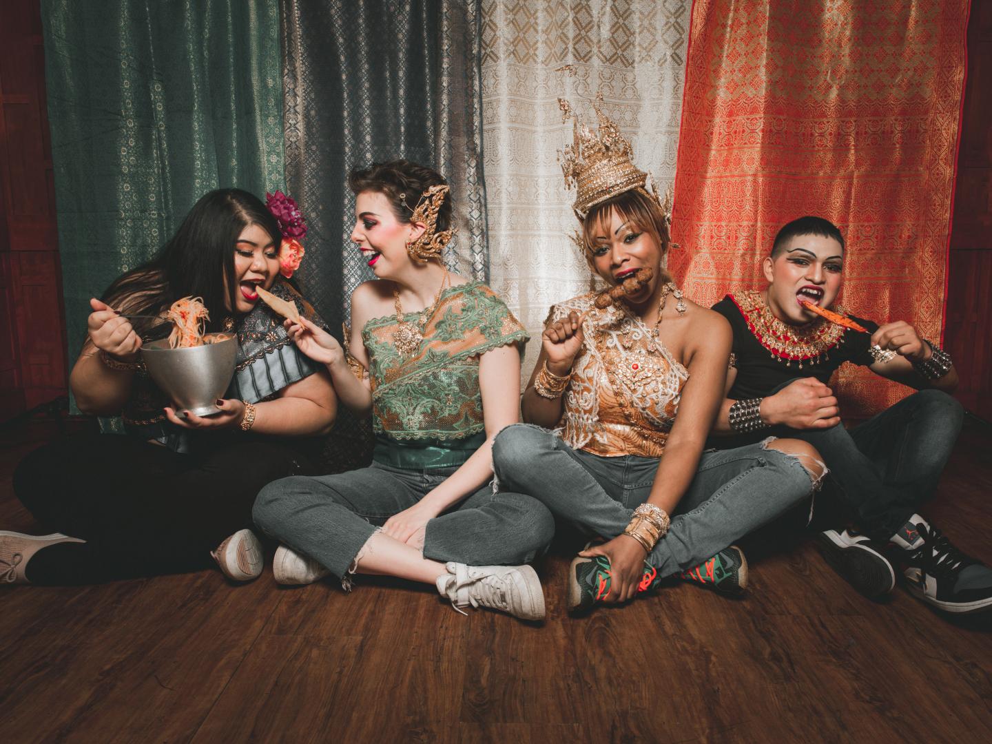 在圣路易斯帕克举行的明尼苏达州和东南亚文化MinnesoThai 庆祝活动