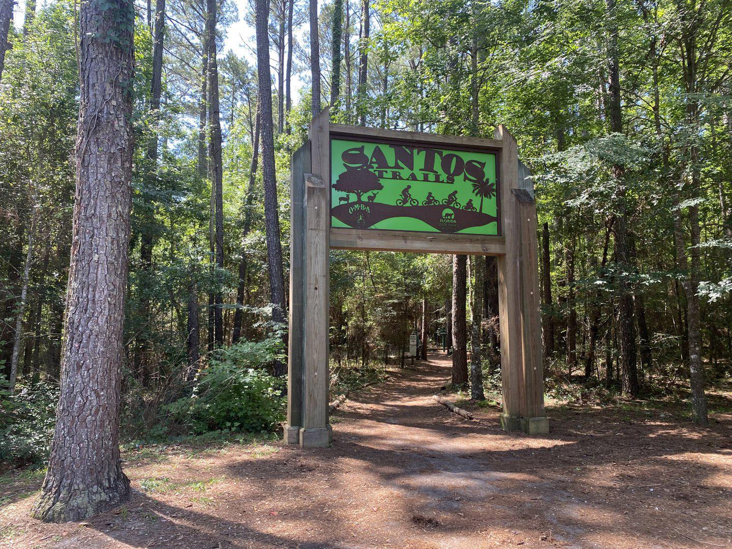 佛罗里达州奥卡拉的桑托斯山地自行车节