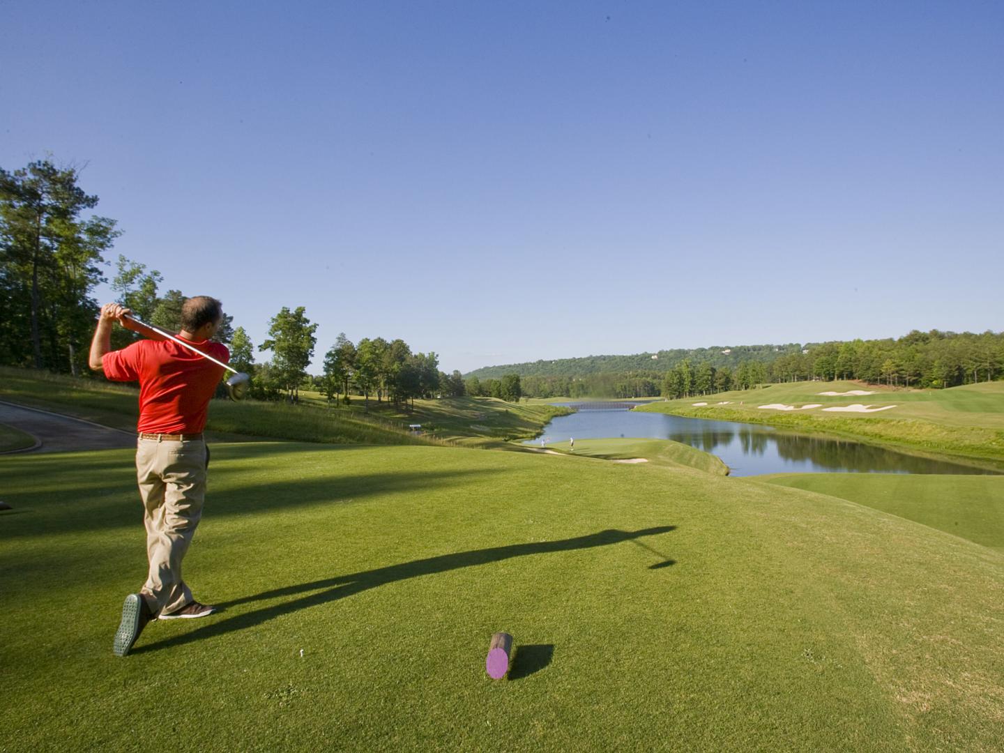 位于罗伯特·特伦特·琼斯高尔夫之路上的伯明翰玫瑰桥高尔夫球场
