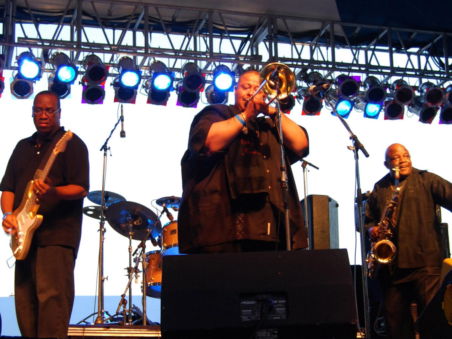 肯塔基州亨德森蓝调和烧烤节上的表演