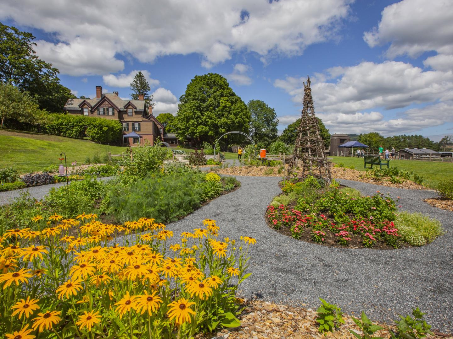 佛蒙特州比林斯农场博物馆里五彩缤纷的花园