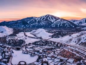 太阳谷冬日景象鸟瞰图 太阳谷冬日景象鸟瞰图