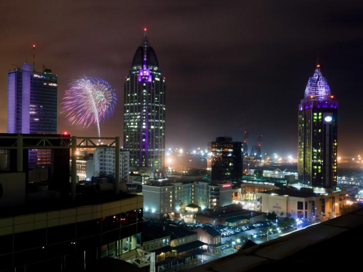 阿拉巴马州莫比尔的新年前夜庆典