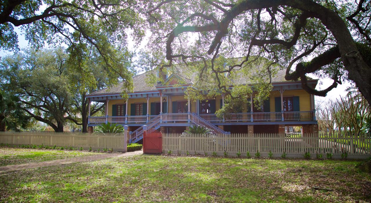 The entrance to the Laura Plantation in Louisiana