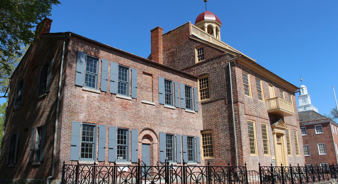 位于纽卡斯尔老城区的纽卡斯尔法院