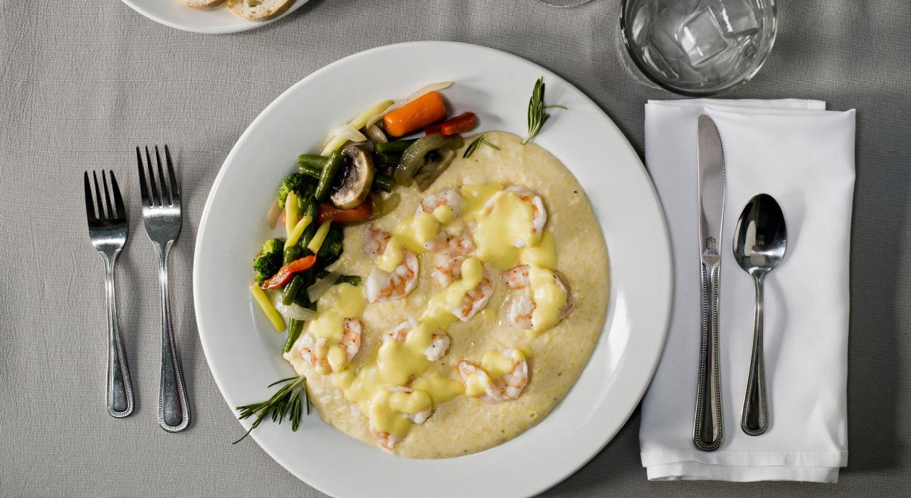 博福特等南卡罗来纳州海滨城镇特色美味鲜虾玉米粥