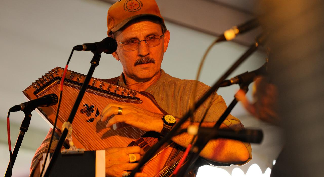 Performer at the Virginia Highlands Festival in Abingdon, Virginia