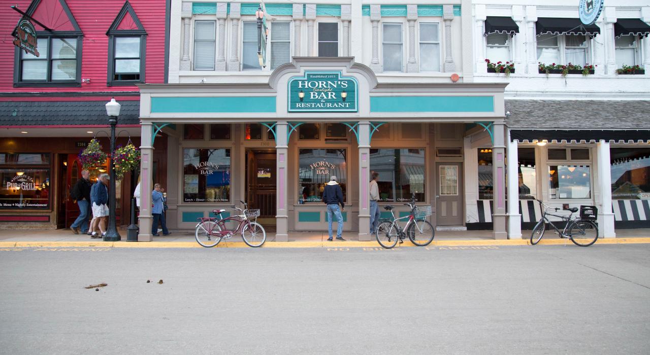 Bars et restaurants du centre-ville de Mackinac Island, Michigan