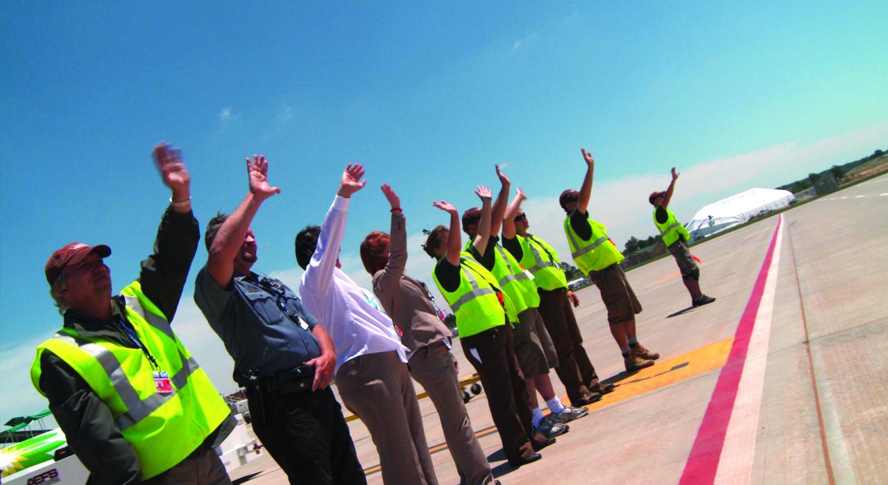 Freundliches Flughafenpersonal in Branson, Missouri