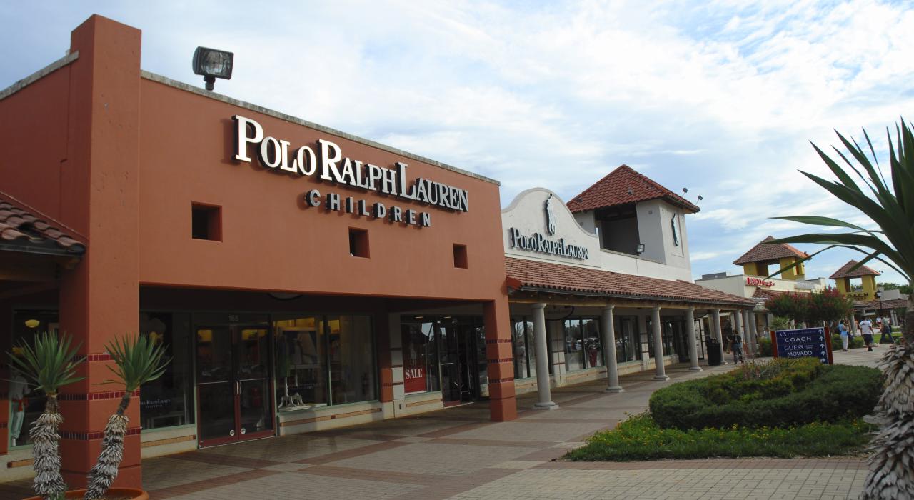 San Marcos Premium Outlets, part of the largest outlet mall in the USA