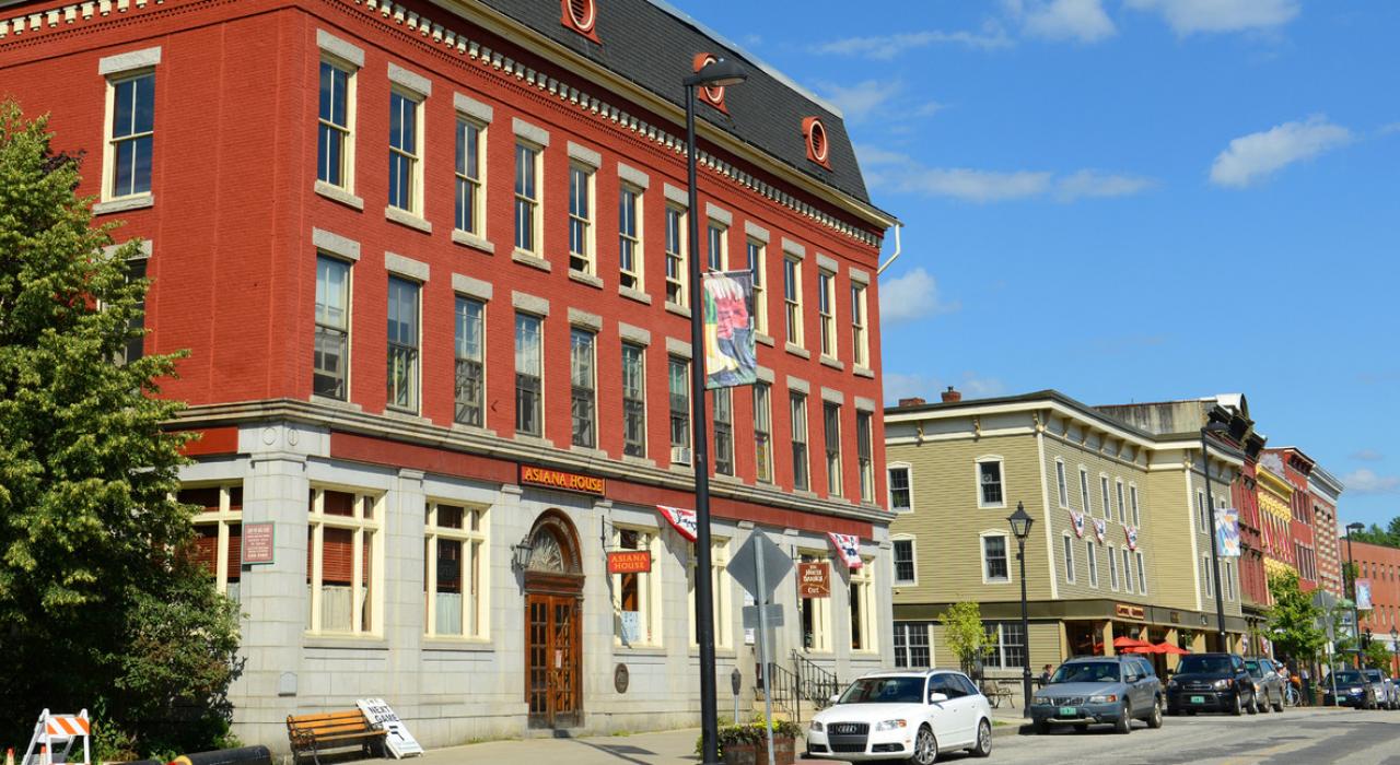 州立大街两侧的历史建筑