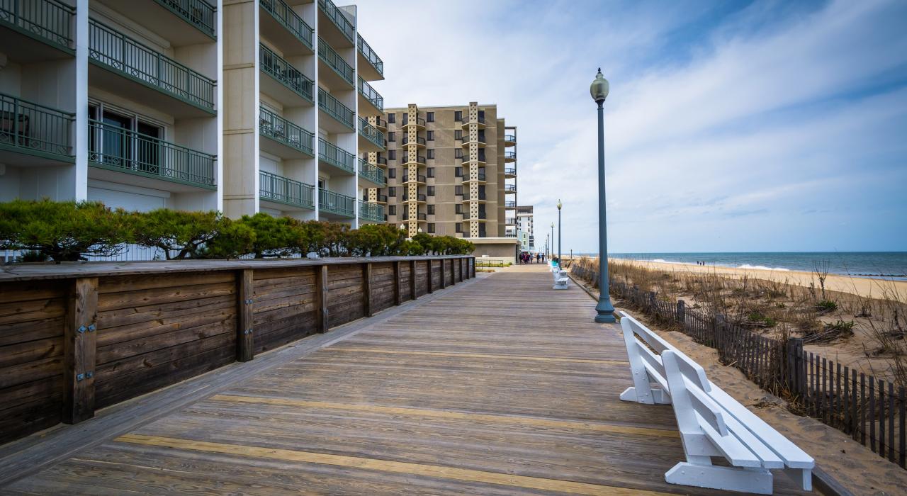 拥有壮丽海景的海滨酒店