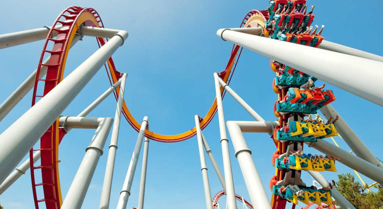 诺氏百乐坊拥有美国西海岸最长的倒置过山车