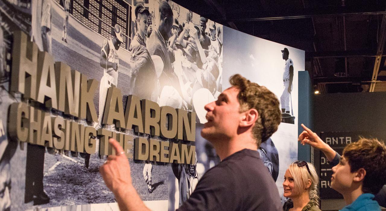 参观库珀斯敦国家棒球名人堂博物馆