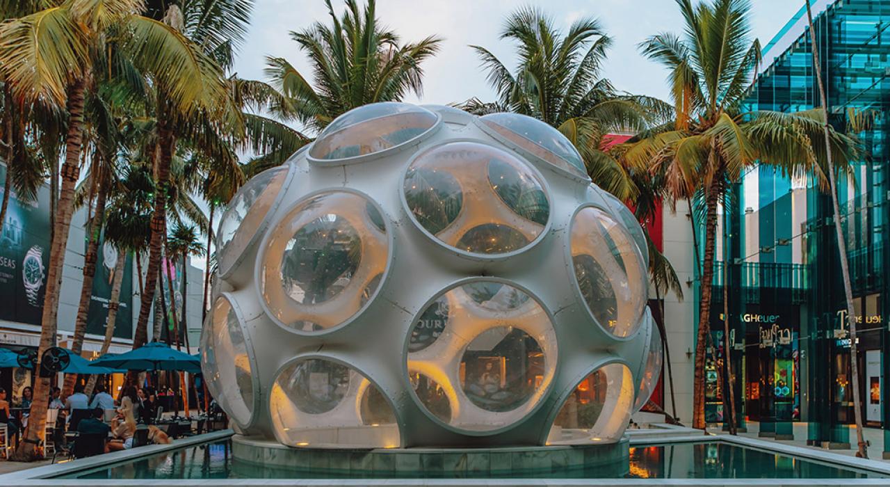 设计区的高端购物场所，体验各种艺术与文化