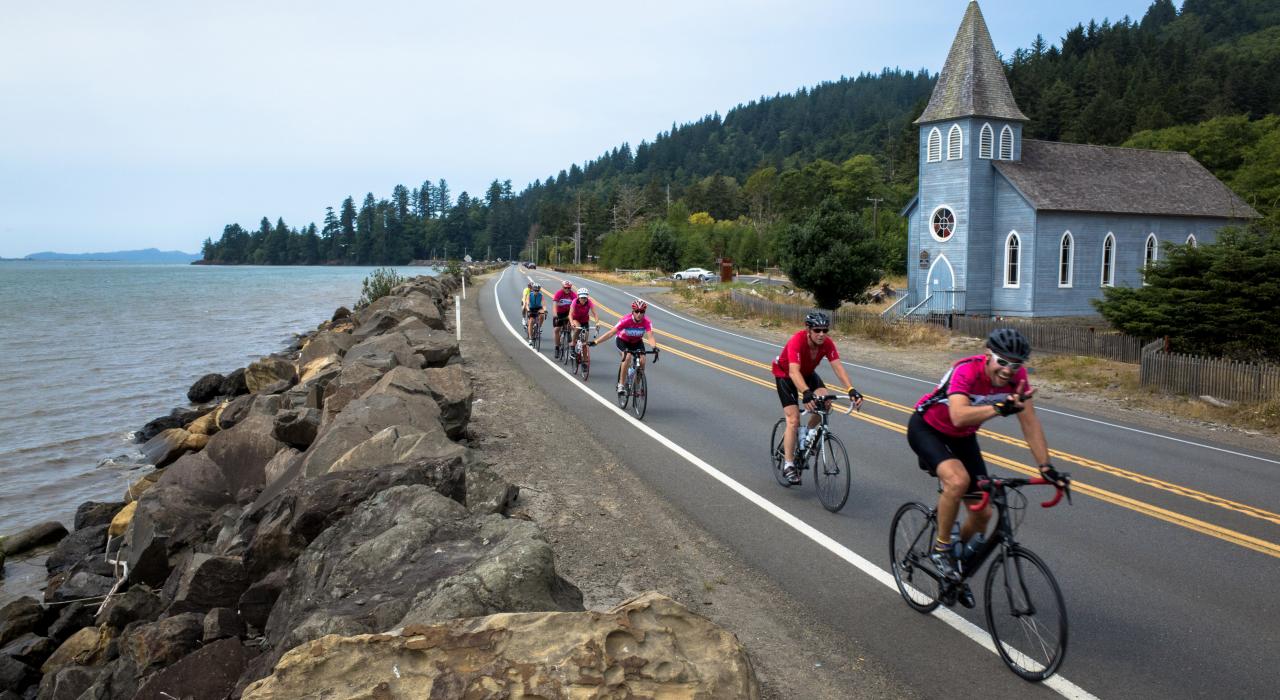 沿着刘易斯和克拉克国家历史公园的历史地标骑行