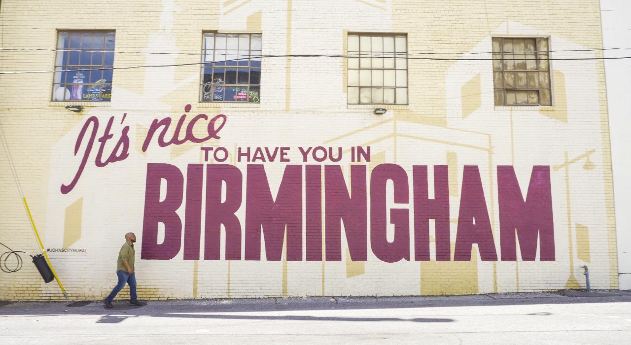 伯明翰市中心的壁画