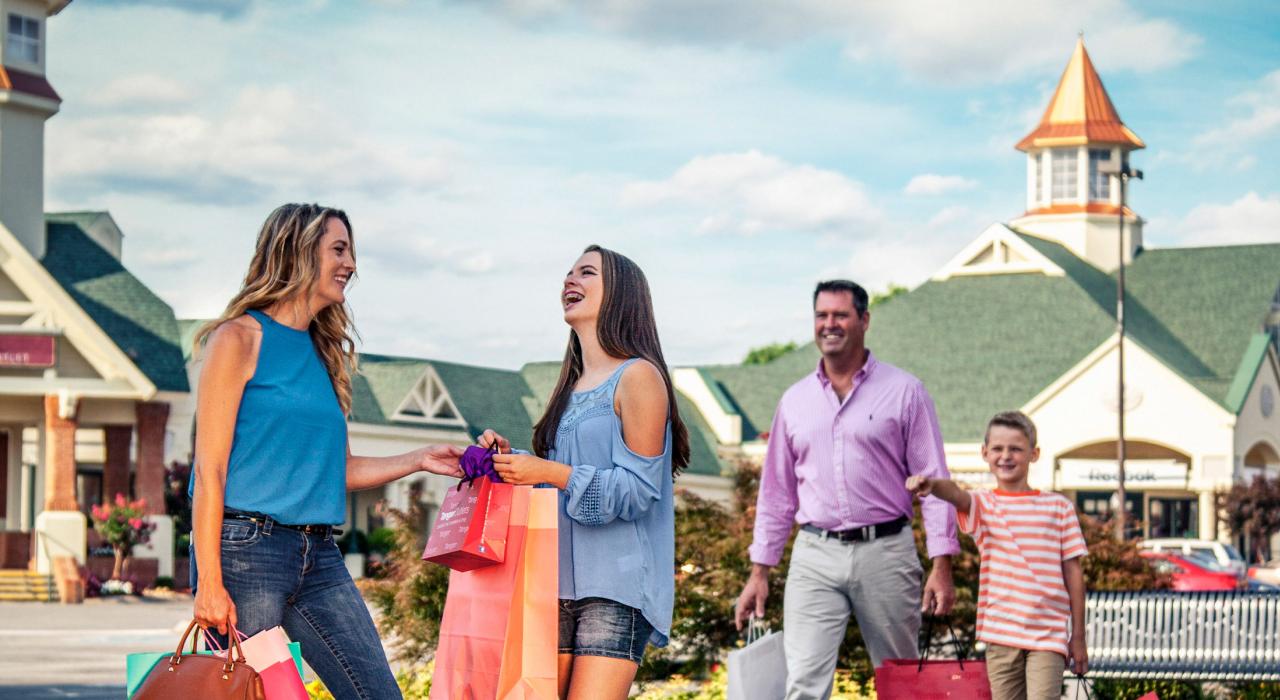 在塞维尔维尔坦吉尔奥特莱斯尽享购物乐趣