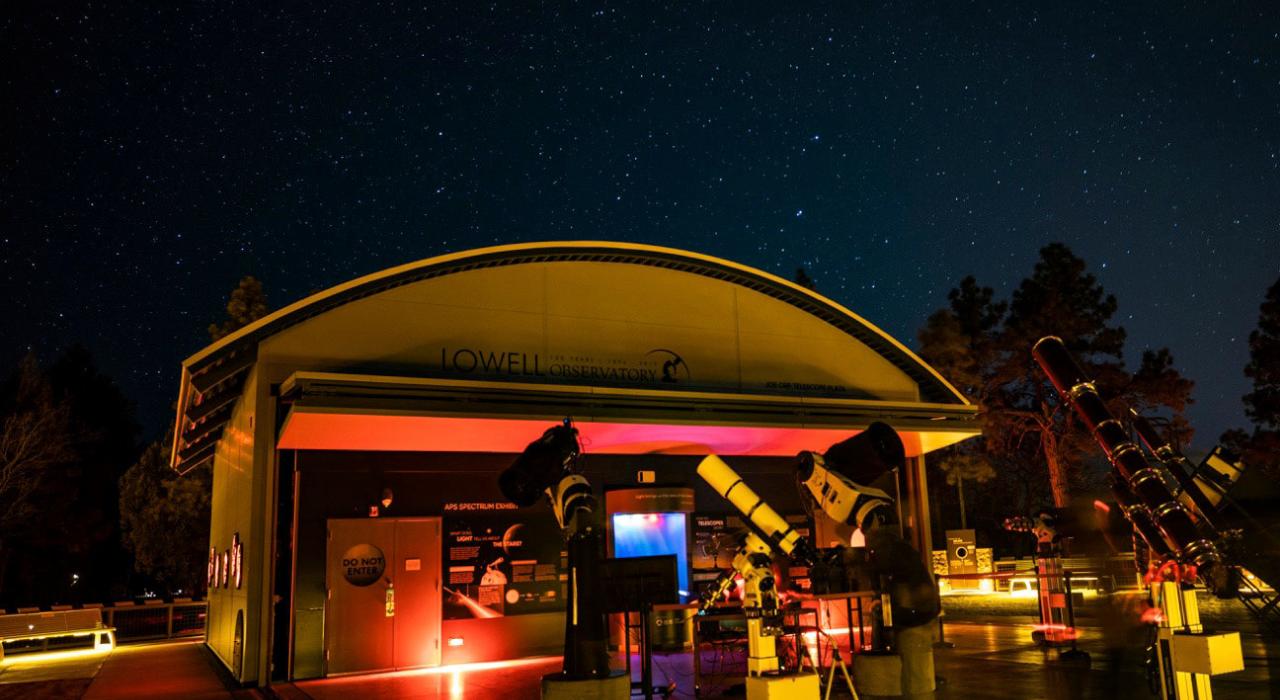 在洛厄尔天文台欣赏迷人夜空