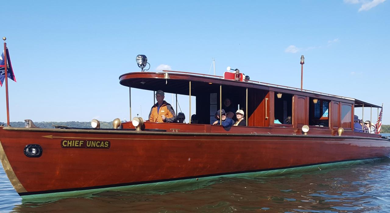 Un viaje por el Susquehanna River a bordo del Chief Uncas, un bote eléctrico construido en 1912