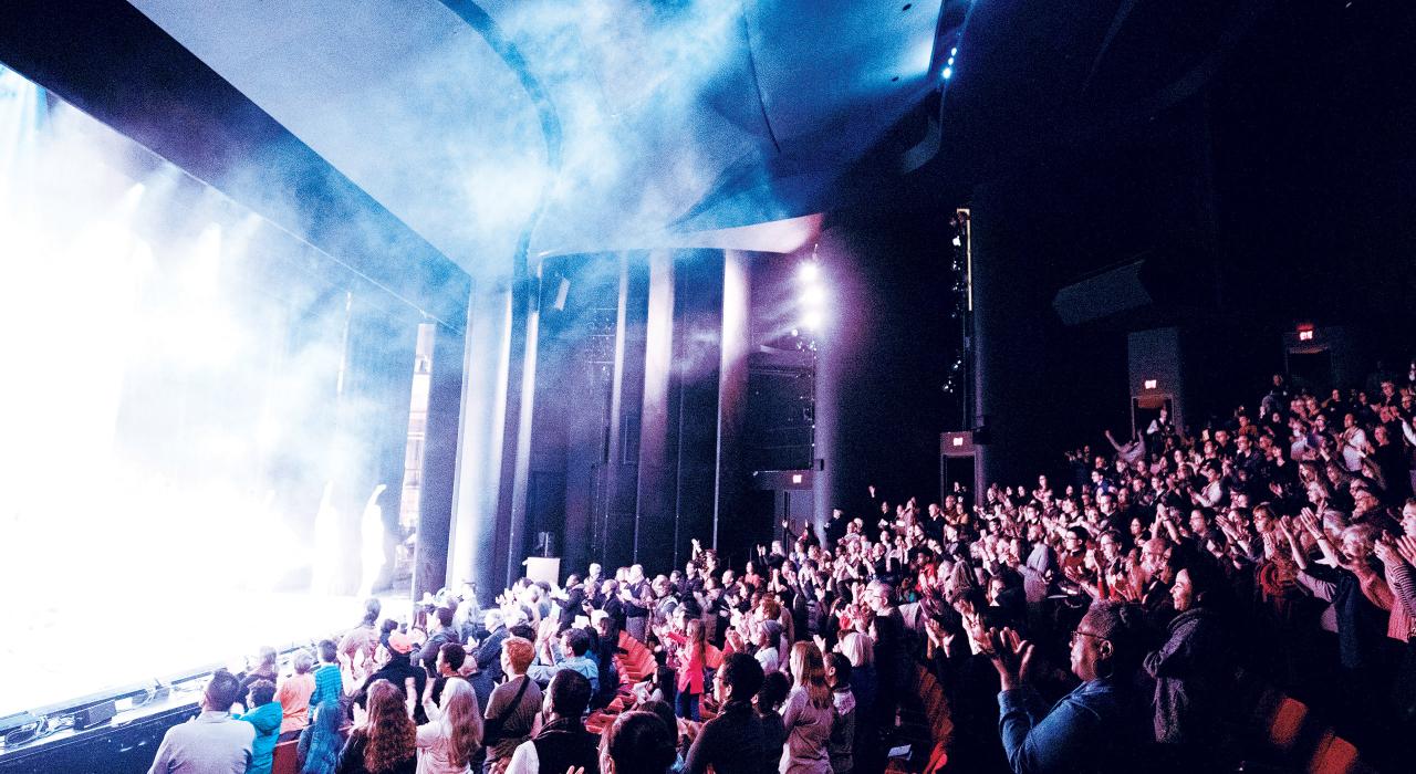 克兰纳特表演艺术中心 (Krannert Center for the Performing Arts) 精彩纷呈的现场娱乐活动