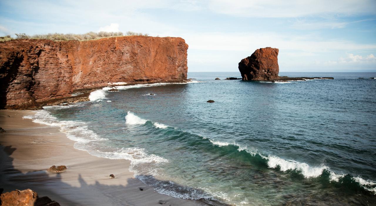 Puʻupehe 的壮丽景色